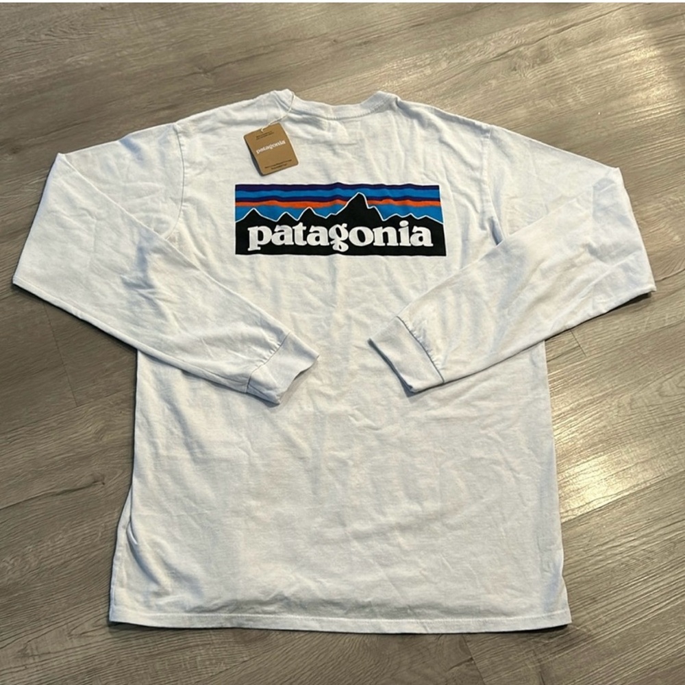 PATAGONIA | Men's Long-Sleeved P-6 Logo Responsibili-Tee
